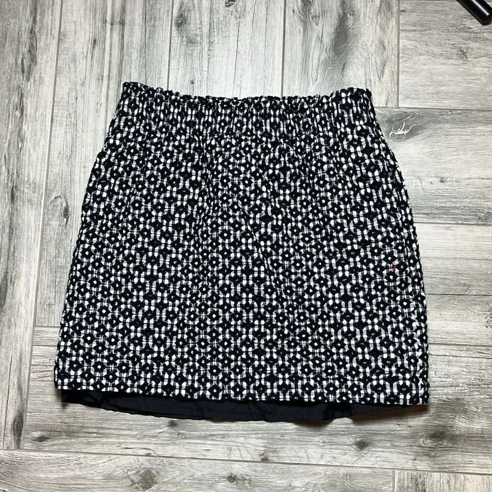 J.Crew Ladies Black & White Gingham Diamond Embroidered Sidewalk Skirt Size 2